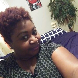 Meet your Posher, Temeka